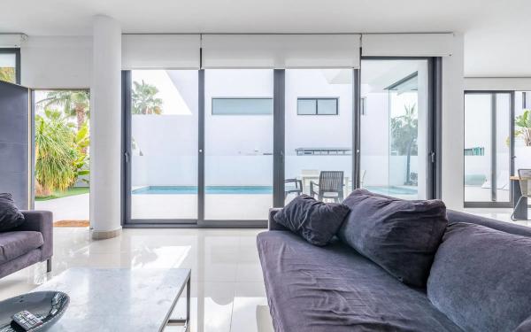 Casa independiente en avenida Guatemala