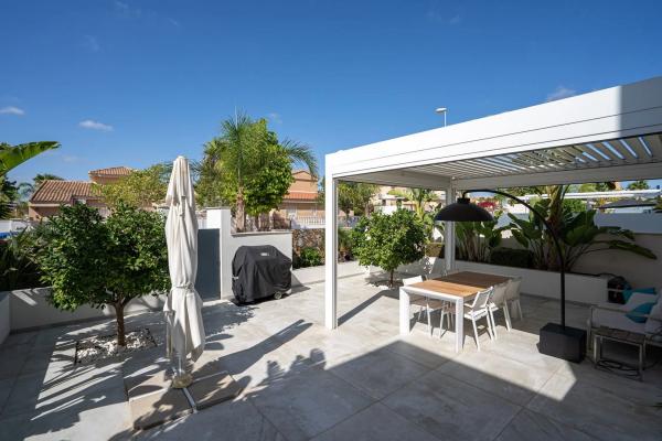 Casa independiente en avenida del Recorral