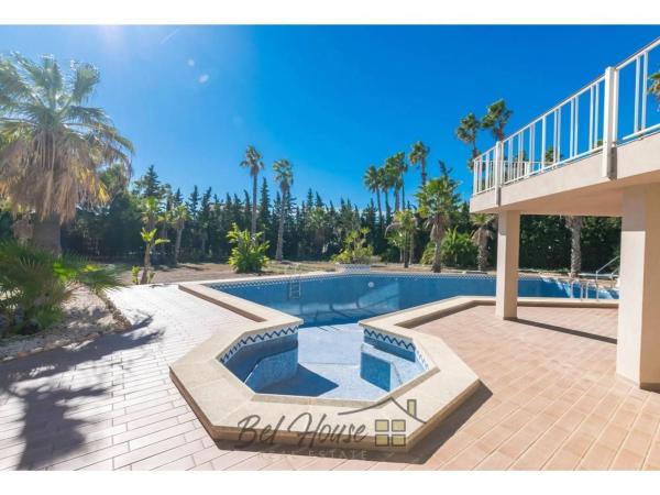 Casa independiente en calle Numero 5, 11