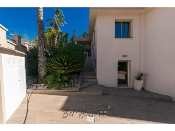 Casa independiente en calle Numero 5, 11