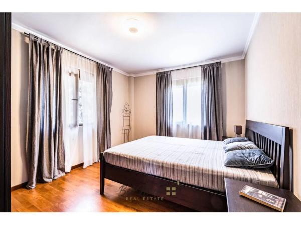 Casa independiente en calle de los Almendros