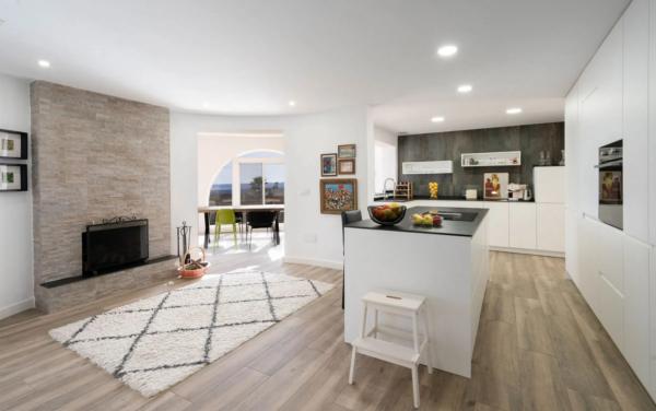 Casa independiente en calle Sierra, 6