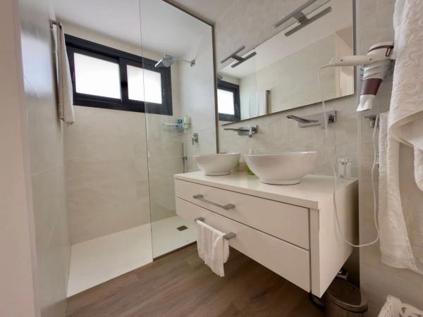 Casa independiente en avenida Argentina, 1