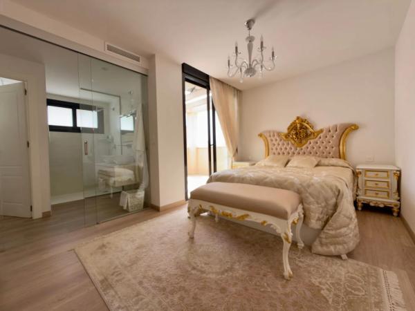 Casa independiente en avenida Argentina, 1