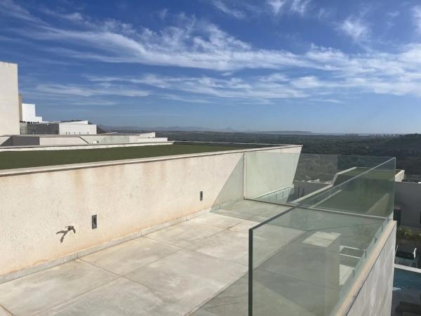 Casa independiente en calle Castillo, 43 -15