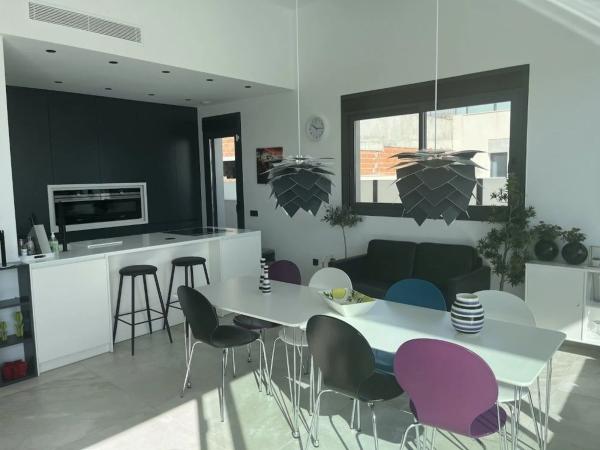 Casa independiente en calle Castillo, 43 -15