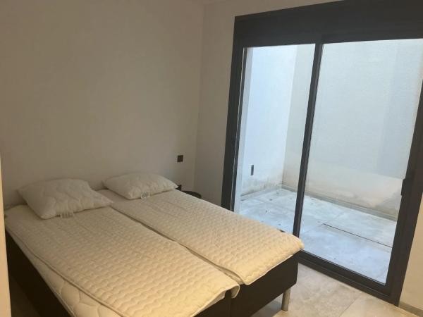 Casa independiente en calle Castillo, 43 -15