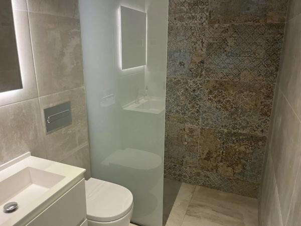 Casa independiente en calle Castillo, 43 -15