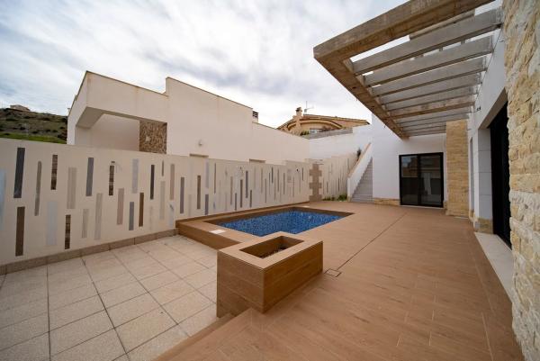 Casa independiente en calle Rio Ulla