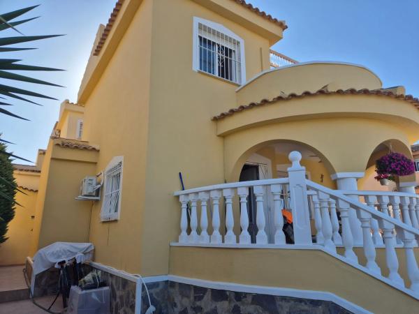 Casa independiente en plaza de Europa, 63