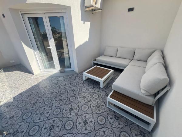 Casa independiente en calle Granada, 4