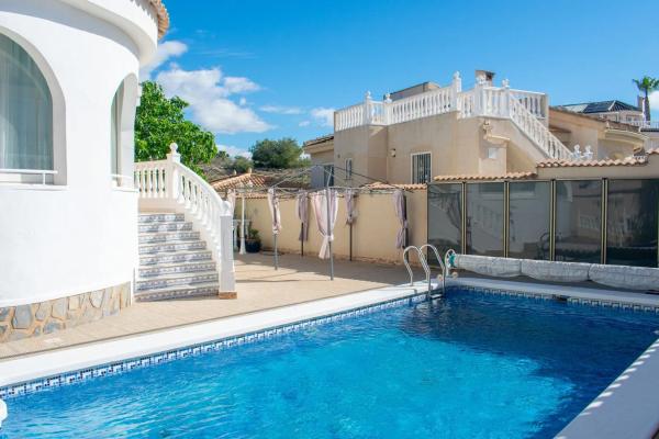 Casa independiente en calle Estocolmo s/n