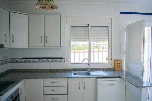 Casa independiente en calle Estocolmo s/n