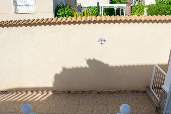 Casa independiente en calle Estocolmo s/n