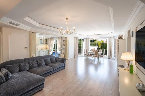 Casa independiente en calle Córdoba