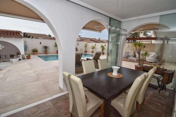 Casa independiente en calle Cabo