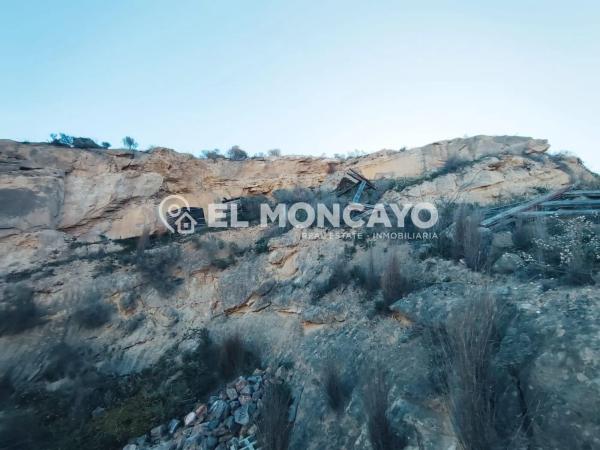 Finca rústica en travesía Escarihuela