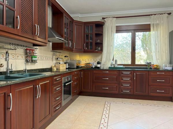 Casa independiente en calle de los Almendros