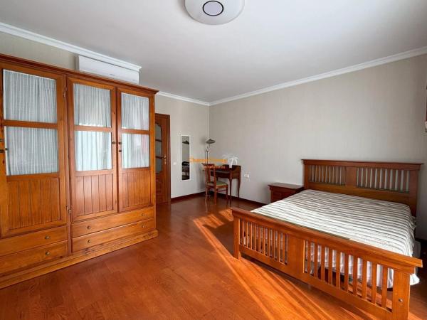 Casa independiente en calle de los Almendros