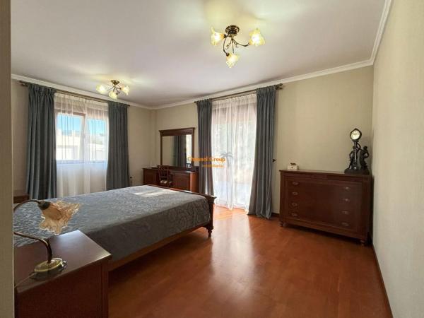 Casa independiente en calle de los Almendros