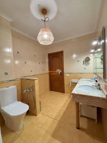 Casa independiente en calle de los Almendros