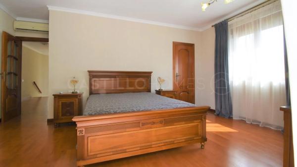 Casa independiente en calle de los Almendros, 31