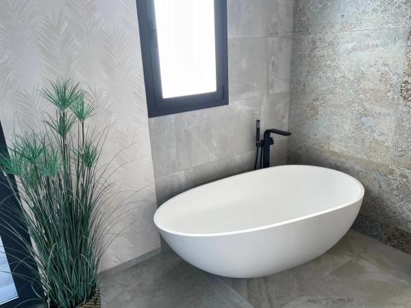 Casa independiente en avenida del Recorral