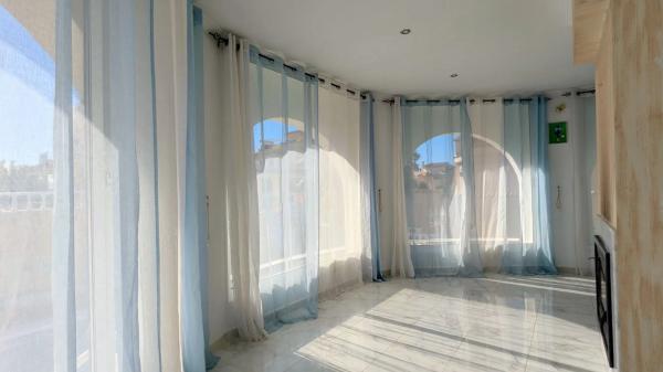 Casa independiente en calle Estocolmo