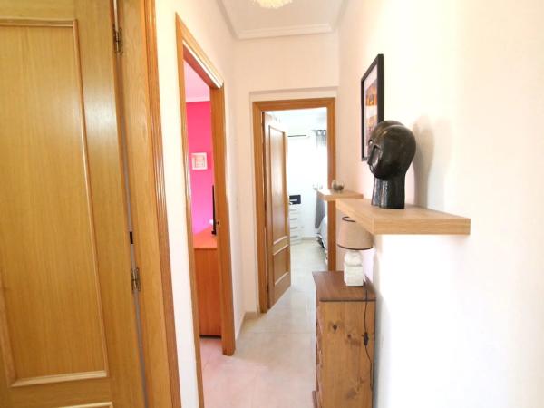 Casa independiente en calle Rio Tinto