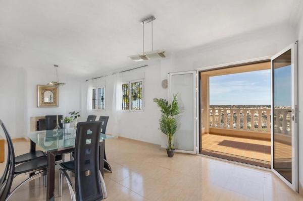 Casa independiente en paseo de Bo Astrom Nˡ 101, 33