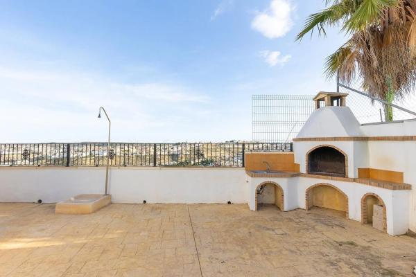 Casa independiente en paseo de Bo Astrom Nˡ 101, 33