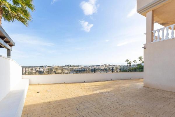 Casa independiente en paseo de Bo Astrom Nˡ 101, 33