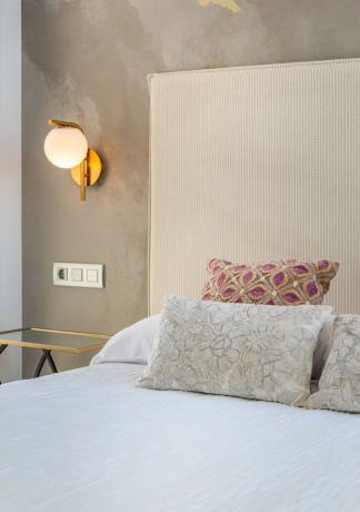 Casa independiente en avenida de Argentina