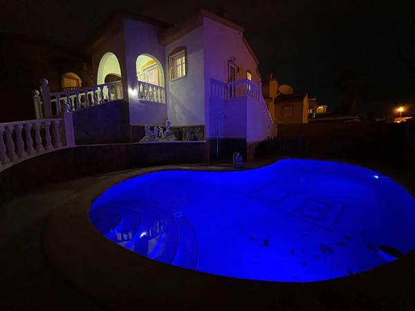 Casa independiente en Africa, 12