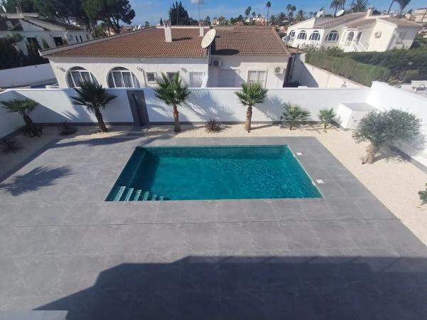 Casa independiente en calle los Algarrobos, 5