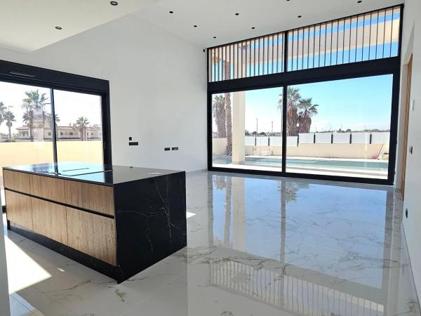 Casa independiente en avenida de Málaga, 30