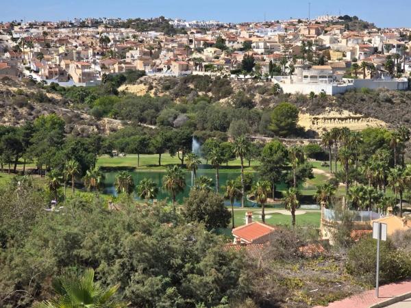 Casa independiente en calle Sierra de Cazalla, 2