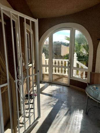 Casa independiente en calle Sierra de Cazalla, 2