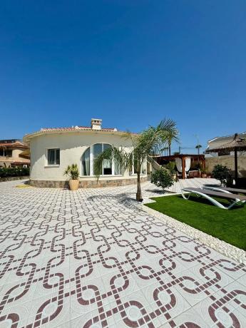 Casa independiente en calle Barranco