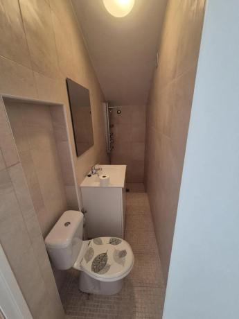 Casa independiente en calle Sierra de Monserrat