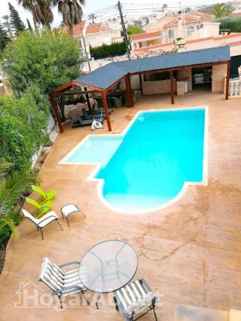 Casa independiente en calle Velázquez