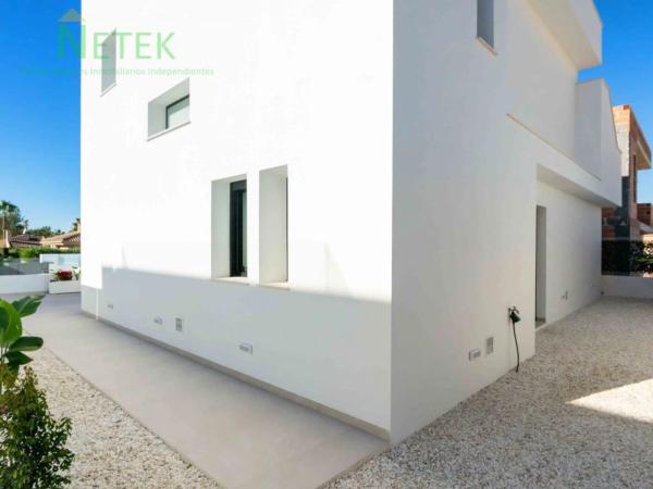 Casa independiente en calle Agata, 20