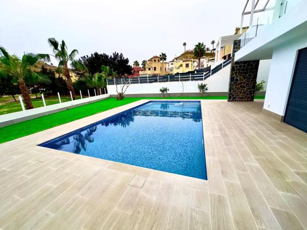 Casa independiente en calle Onda, 26