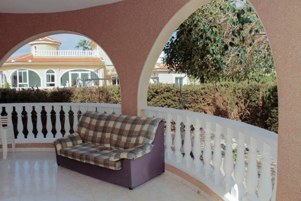 Casa independiente en calle Presidente de la Generalitat, 279