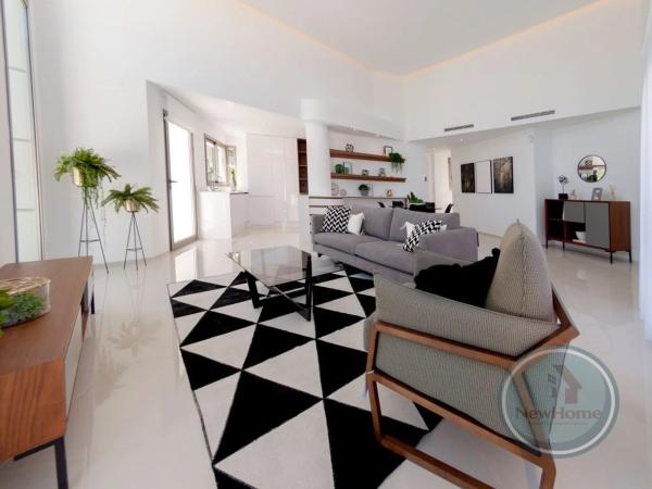 Casa independiente en avenida de Málaga