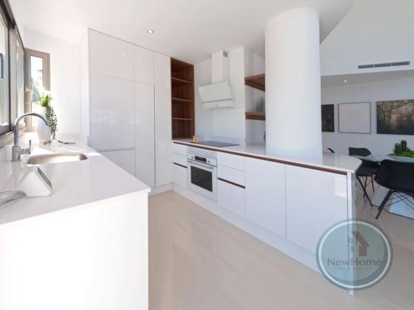 Casa independiente en avenida de Málaga