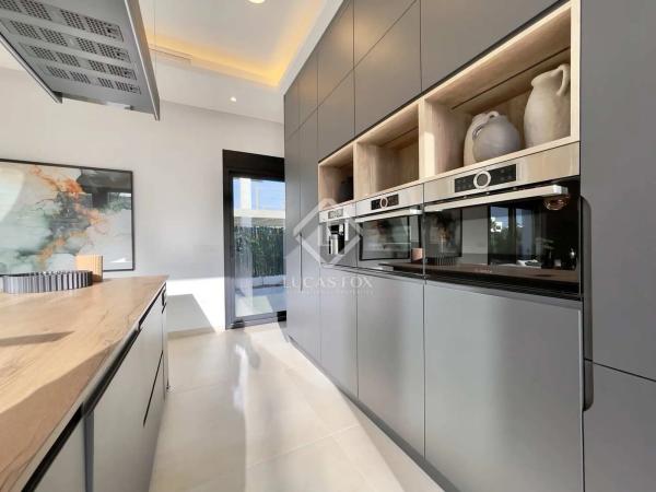 Casa independiente en calle Sorolla