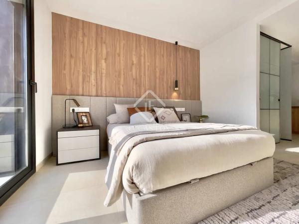 Casa independiente en calle Sorolla