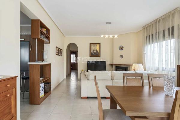 Casa independiente en calle Islas Baleares, 21