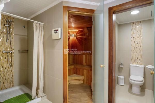 Casa independiente en calle Islas Baleares, 21